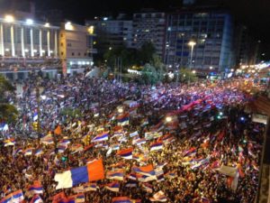 Festejos por el triunfo en la elección, explanada de la Intendencia de Montevideo
